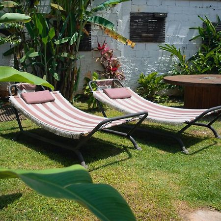 Manaca Hospedaria Hostel Ilhabela Bagian luar foto